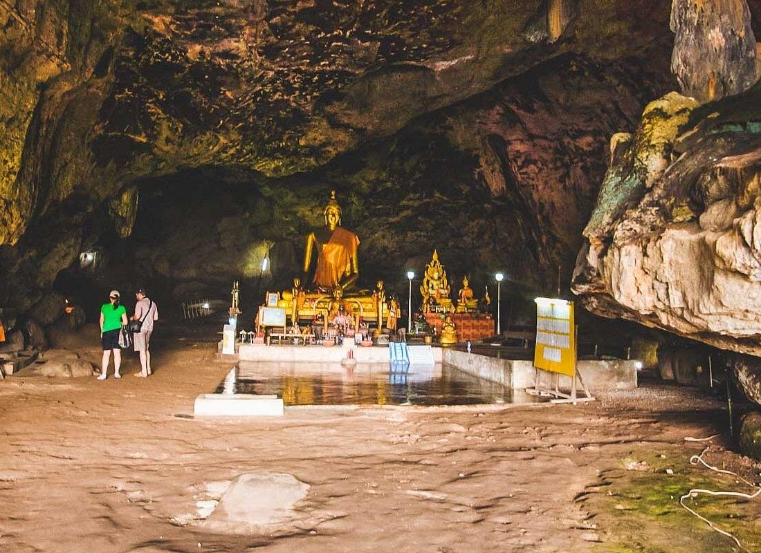 מפלי ארוואן - 7 המפלים (Erawan Waterfalls)